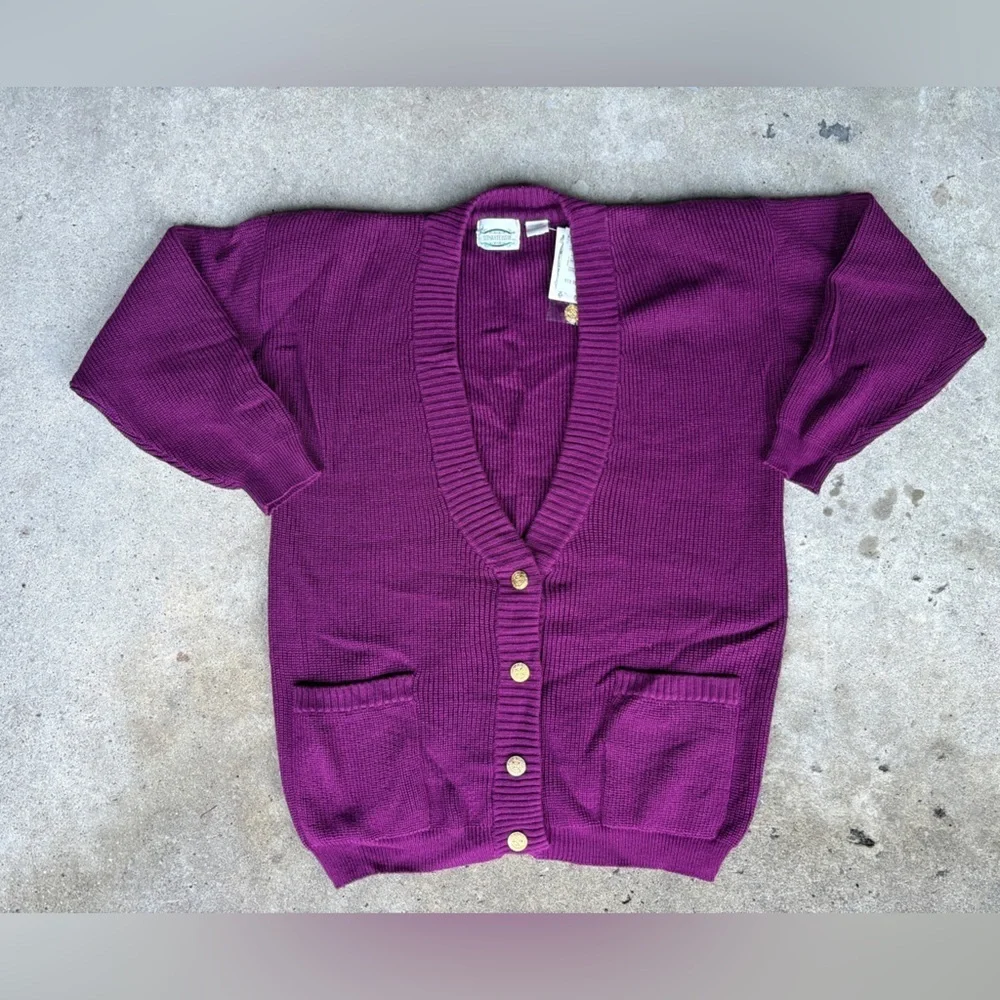 SEPARATE ISSUE cardigan sweater90s deadstock gold tone buttons shoulder pads L